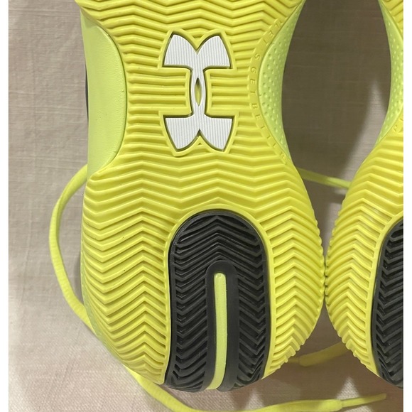 Under Armour Steph Curry SC 3ZER0‎ 4 GS \'WHITE VIS YELLOW\'  Basketball Shoes 6Y main image 12